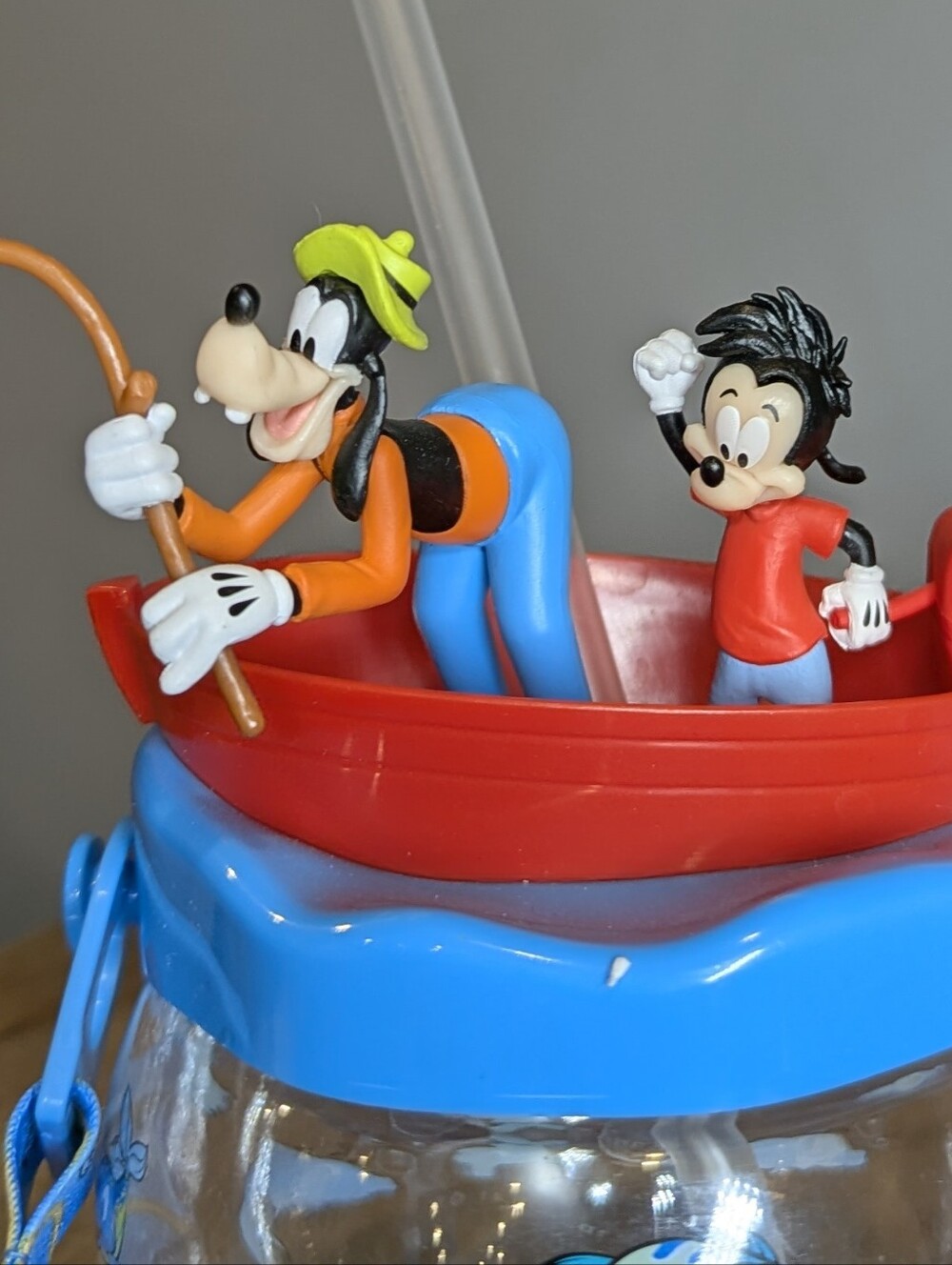 Disney Parks Goofy Max Toontown Fishing Boat Sipper Cup With Lanyard Like New
